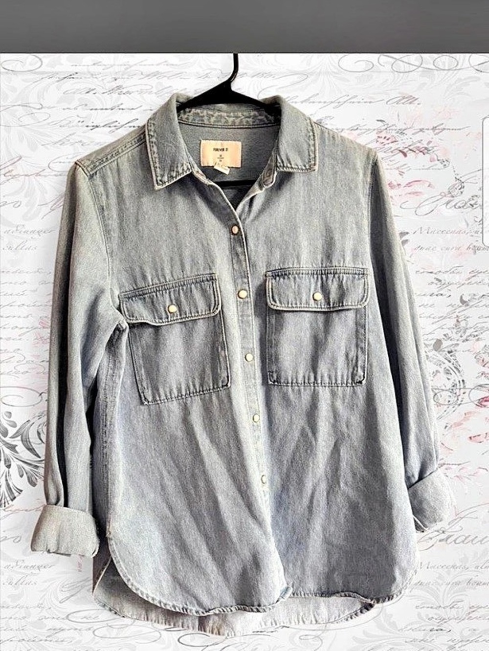 Forever 21 Denim Graphic Back Button Down Shirt Size M